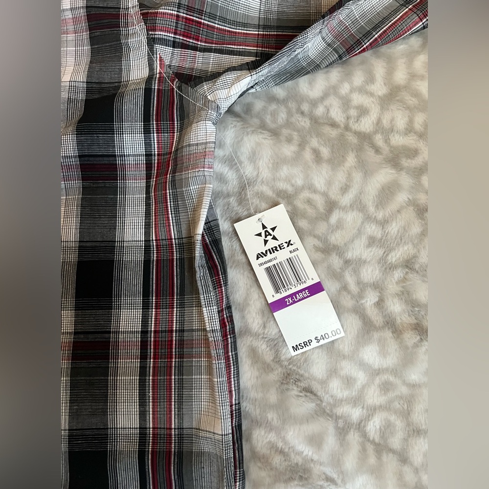 NWT Avirex Men's Plaid Shirt - Black and Red 2X - Picture 2 of 7